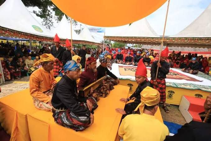 SALAM INSAN PARIPURNA (1) SALAM INSAN PARIPURNA (1)